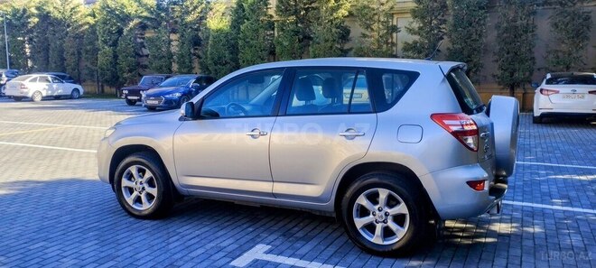 Toyota RAV4 2011, 227,562 km - 2.0 л - Bakı