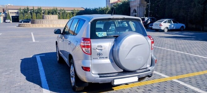 Toyota RAV4 2011, 227,562 km - 2.0 л - Bakı