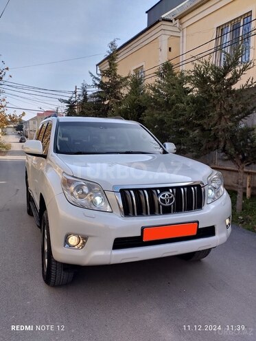 Toyota Land Cruiser Prado 2010, 139,000 km - 2.7 л - Bakı