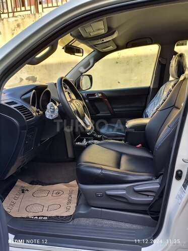 Toyota Land Cruiser Prado 2010, 139,000 km - 2.7 л - Bakı