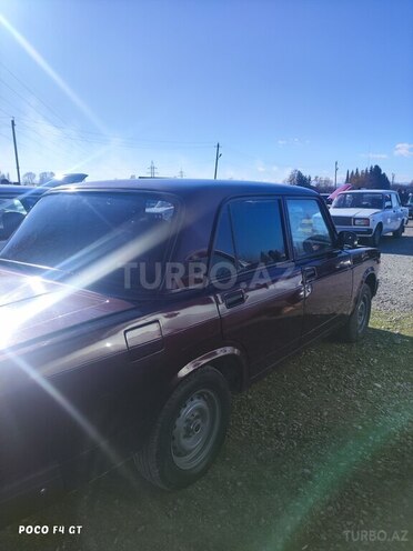 LADA (VAZ) 2105 2003, 500,000 km - 1.5 л - Yevlax