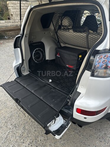 Mitsubishi Outlander 2008, 219,000 km - 3.0 л - Bakı