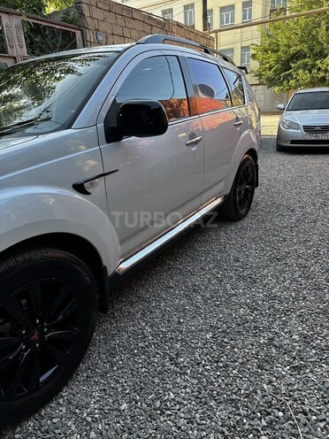 Mitsubishi Outlander 2008, 219,000 km - 3.0 л - Bakı