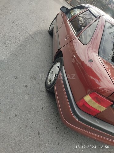 Opel Vectra 1994, 400,000 km - 2.0 l - Qax