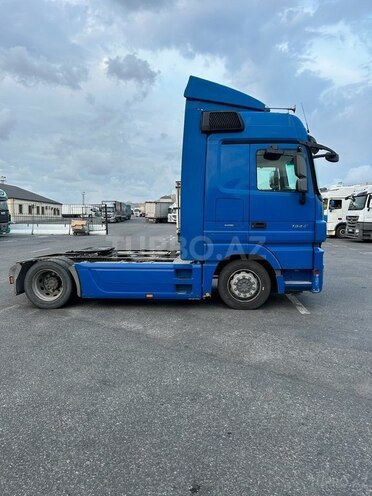 Mercedes Actros 1844 2011, 1,200,000 km - 12.0 л - Bakı