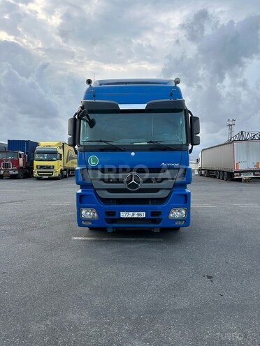 Mercedes Actros 1844 2011, 1,200,000 km - 12.0 л - Bakı