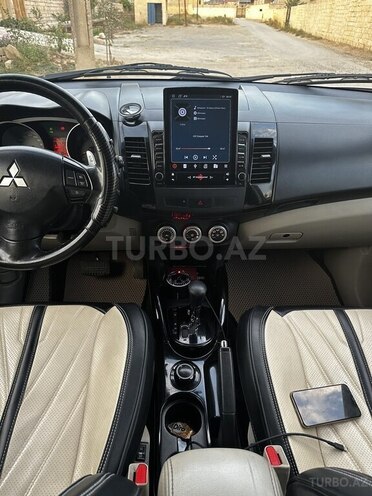 Mitsubishi Outlander 2008, 219,000 km - 3.0 л - Bakı