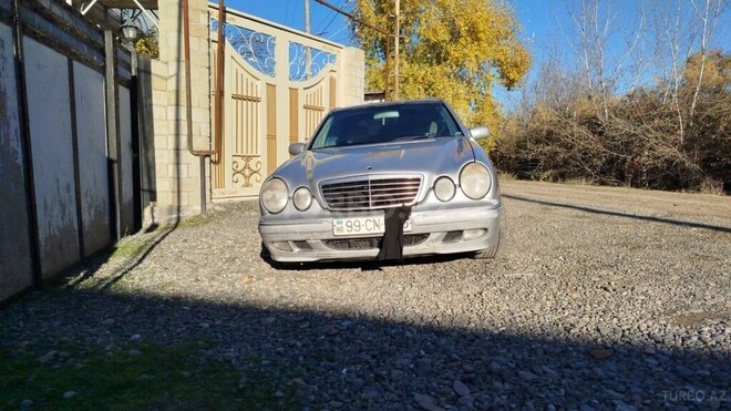 Mercedes E 220 d 1998, 568,800 km - 2.2 l - Sabirabad