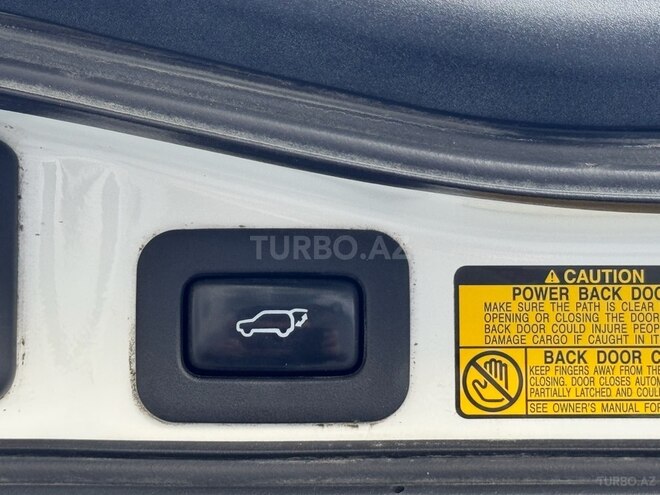 Lexus LX 570-13