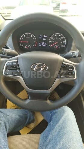 Hyundai Accent 2020, 141,622 km - 1.6 l - Bakı