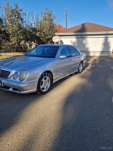 Mercedes E 320 2001, 325,000 km - 3.2 l - Lənkəran