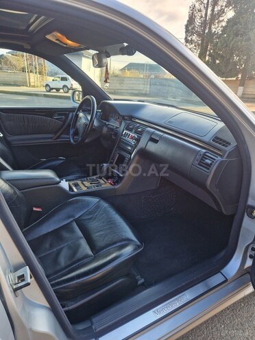 Mercedes E 320 2001, 325,000 km - 3.2 l - Lənkəran