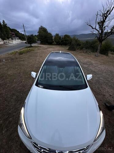 Hyundai Santa Fe 2013, 15,433 km - 2.0 л - Quba