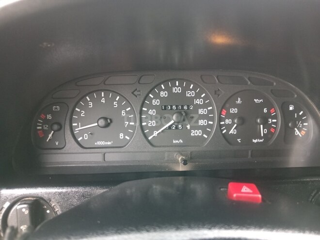 GAZ 3110 2004, 135,000 km - 2.4 l - Ağstafa
