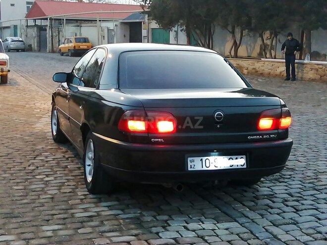 Opel Omega 1995, 321,000 km - 2.0 l - Bakı