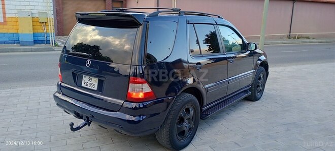 Mercedes ML 270 4MATIC 2003, 212,678 km - 2.7 л - Bakı