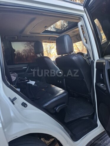 Mitsubishi Pajero 2008, 180,370 km - 3.0 л - Ucar