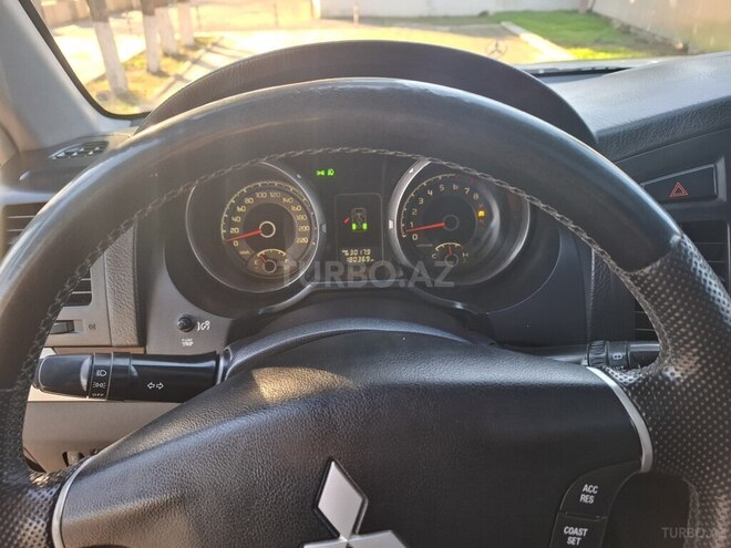 Mitsubishi Pajero 2008, 180,370 km - 3.0 л - Ucar