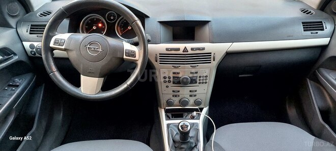 Opel Astra 2008, 285,000 km - 1.3 l - Bakı