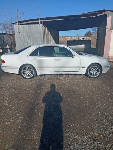Mercedes E 240 2000, 150,000 km - 2.4 l - Ağcabədi