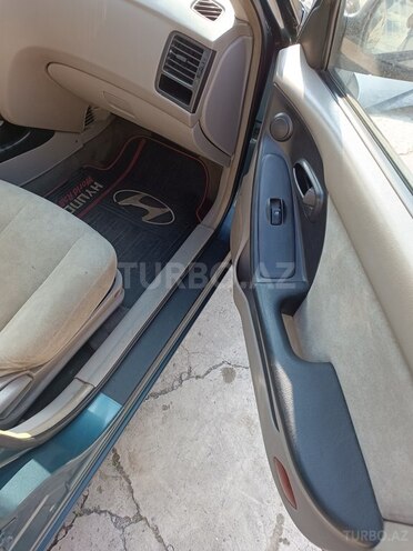 Hyundai Elantra 2001, 367,892 km - 2.0 l - Şirvan