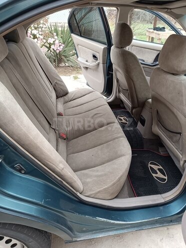 Hyundai Elantra 2001, 367,892 km - 2.0 l - Şirvan