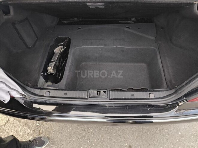 Mercedes E 270 2002, 246,000 km - 2.7 l - Bakı