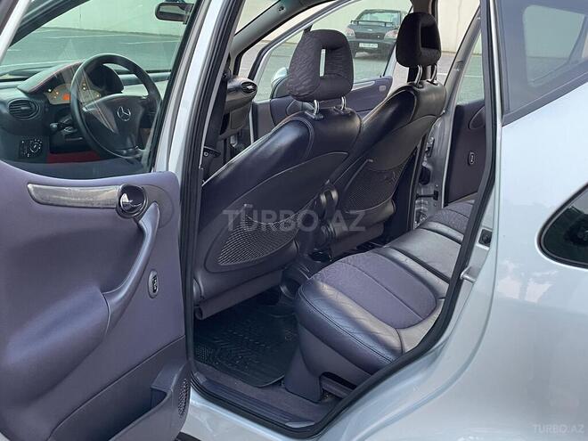 Mercedes A 160 2002, 210,894 km - 1.6 л - Sumqayıt
