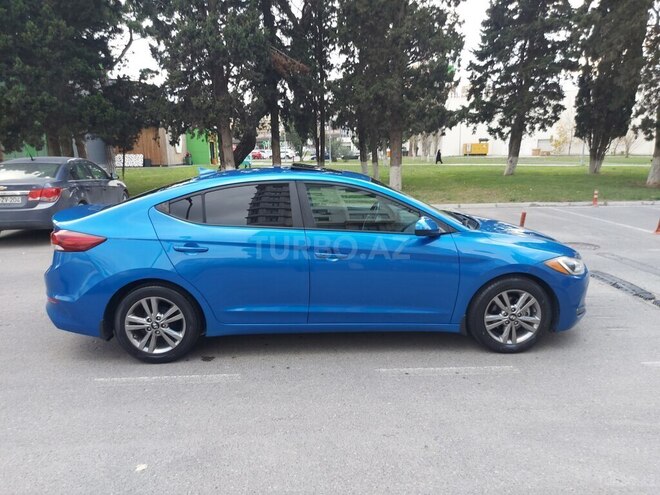 Hyundai Elantra 2017, 130,000 km - 2.0 л - Bakı