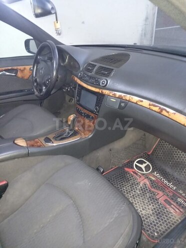 Mercedes E 270 2002, 405,678 km - 2.7 l - Sumqayıt