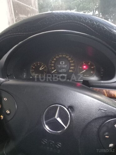 Mercedes E 270 2002, 405,678 km - 2.7 l - Sumqayıt
