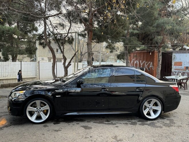 BMW 530 2003, 380,000 km - 3.0 l - Bakı