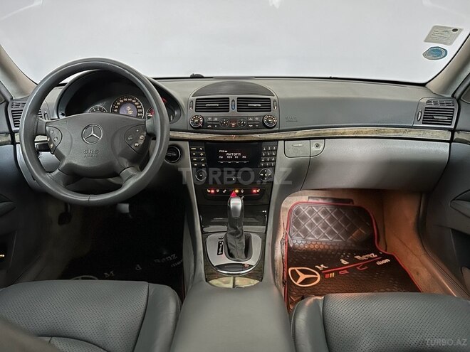 Mercedes E 270 2003, 328,000 km - 2.7 l - Bakı