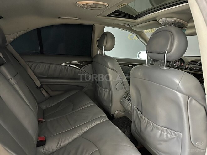 Mercedes E 270 2003, 328,000 km - 2.7 l - Bakı