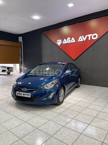 Hyundai Elantra-3
