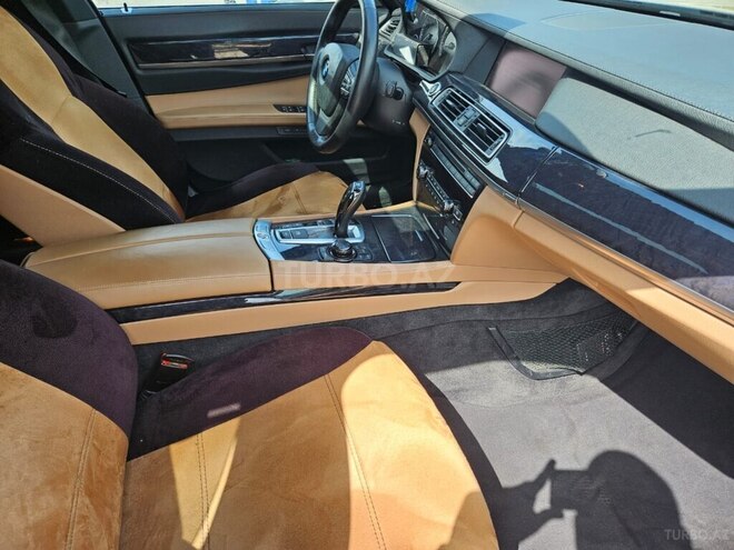 BMW 750 2009, 54,000 km - 4.4 l - Bakı
