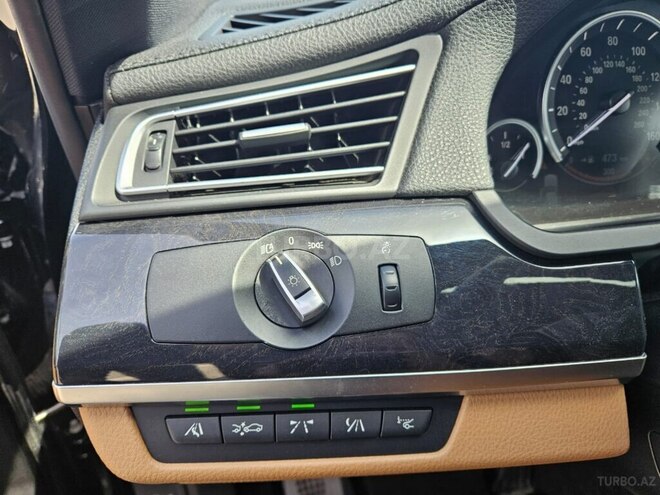 BMW 750 2009, 54,000 km - 4.4 l - Bakı