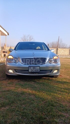 Mercedes C 240 2005, 267,700 km - 2.6 l - Şəki