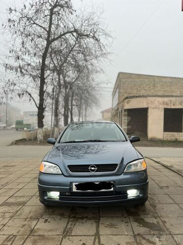 Opel Astra 1998, 428,000 km - 1.6 l - Quba