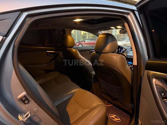 Hyundai Elantra 2013, 252,000 km - 1.8 л - Bakı