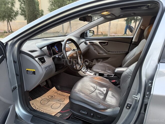 Hyundai Elantra 2013, 252,000 km - 1.8 л - Bakı