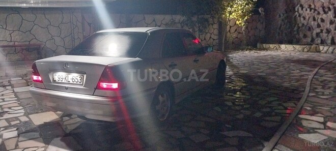 Mercedes C 180 1997, 307,000 km - 2.0 л - Salyan