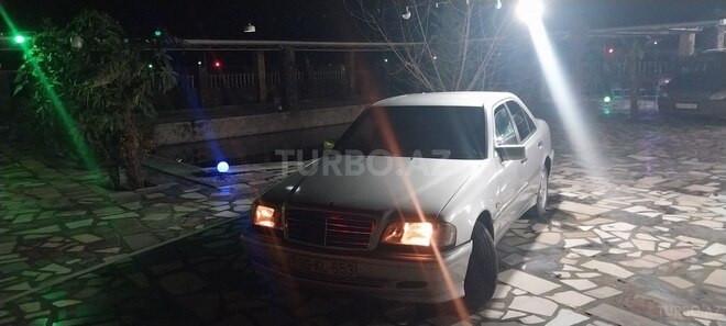 Mercedes C 180 1997, 307,000 km - 2.0 л - Salyan