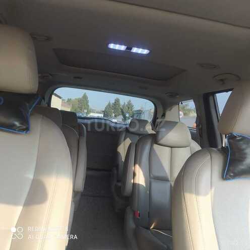 Kia Carnival 2015, 212,000 km - 2.2 l - Bakı
