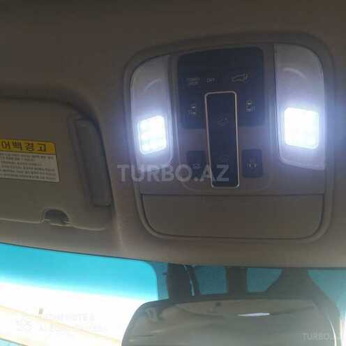 Kia Carnival 2015, 212,000 km - 2.2 l - Bakı