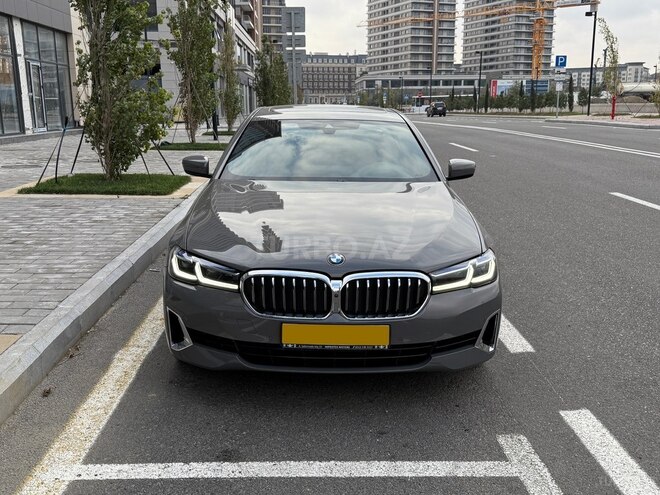 BMW 520-1