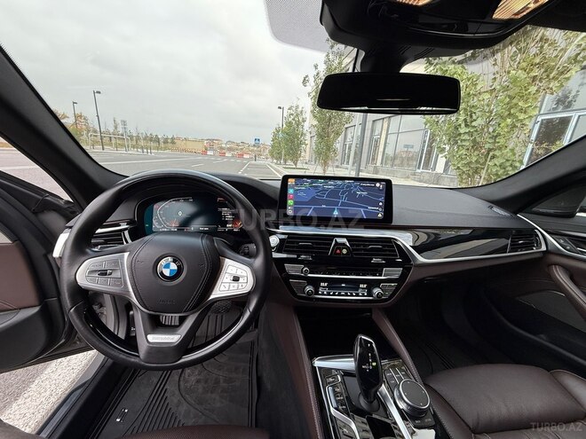 BMW 520-13