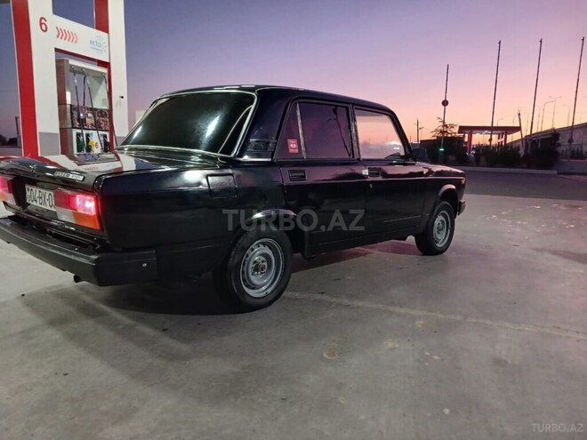 LADA (VAZ) 2107 1995, 700,000 km - 1.6 л - 