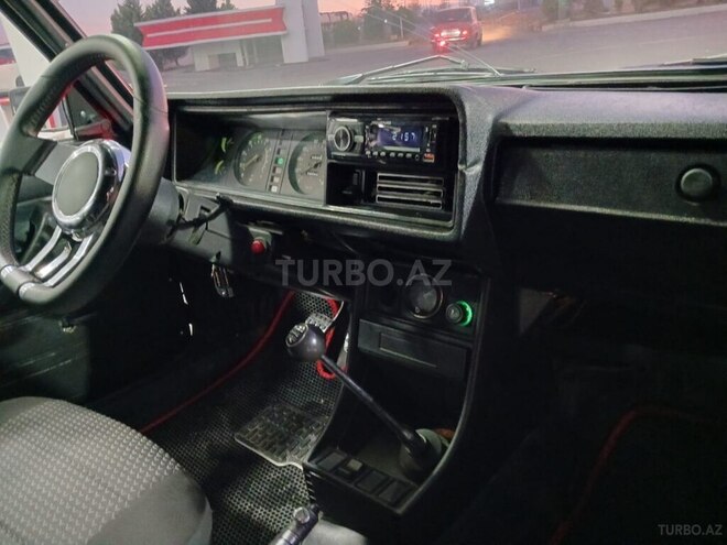 LADA (VAZ) 2107 1995, 700,000 km - 1.6 л - 