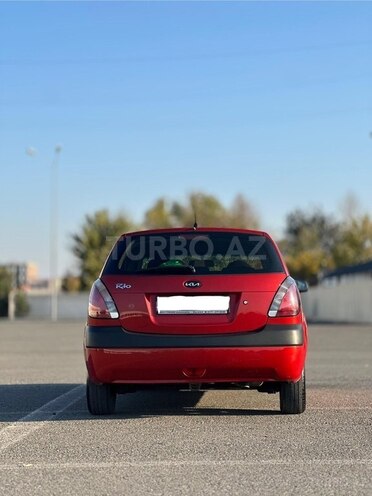 Kia Rio 2006, 270,000 km - 1.4 l - Gəncə